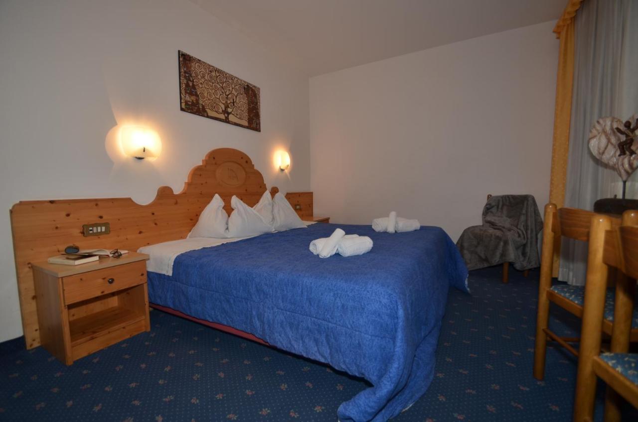 Hotel Albe Rocca Pietore Exterior photo